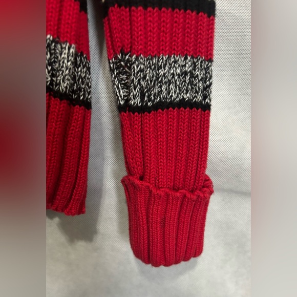 Dockers Sweater - Picture 4 of 4